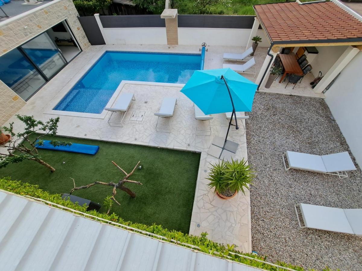 Villa Enjoy Lux In سبليت المظهر الخارجي الصورة